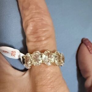 BP Gold Floral Oval CZ Cluster Band - Women's Ring in Shiny Gold
